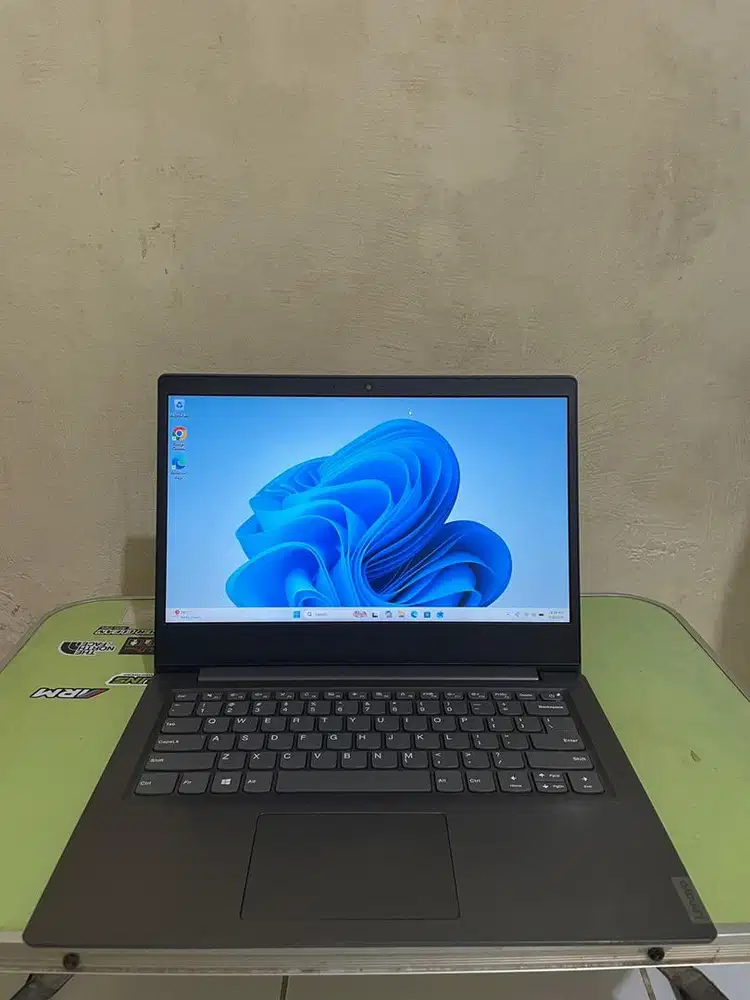 Laptop Lenovo V14 - ADA AMD Athlon 3020e 2020