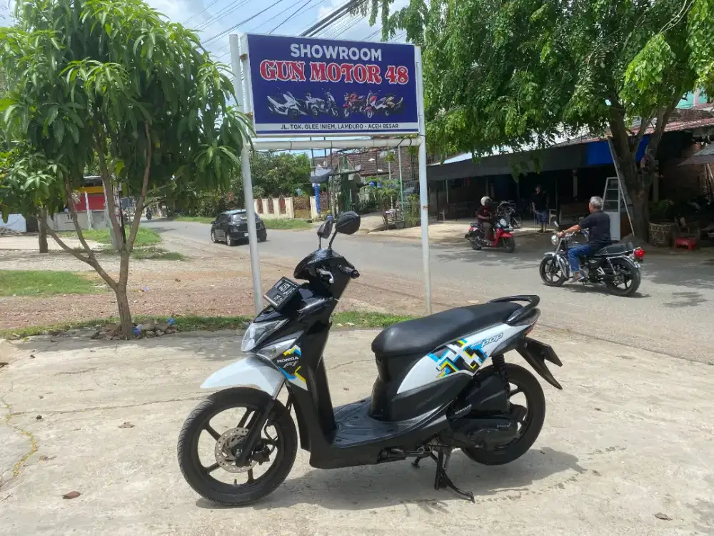 D jual honda beat pop tahun 2016