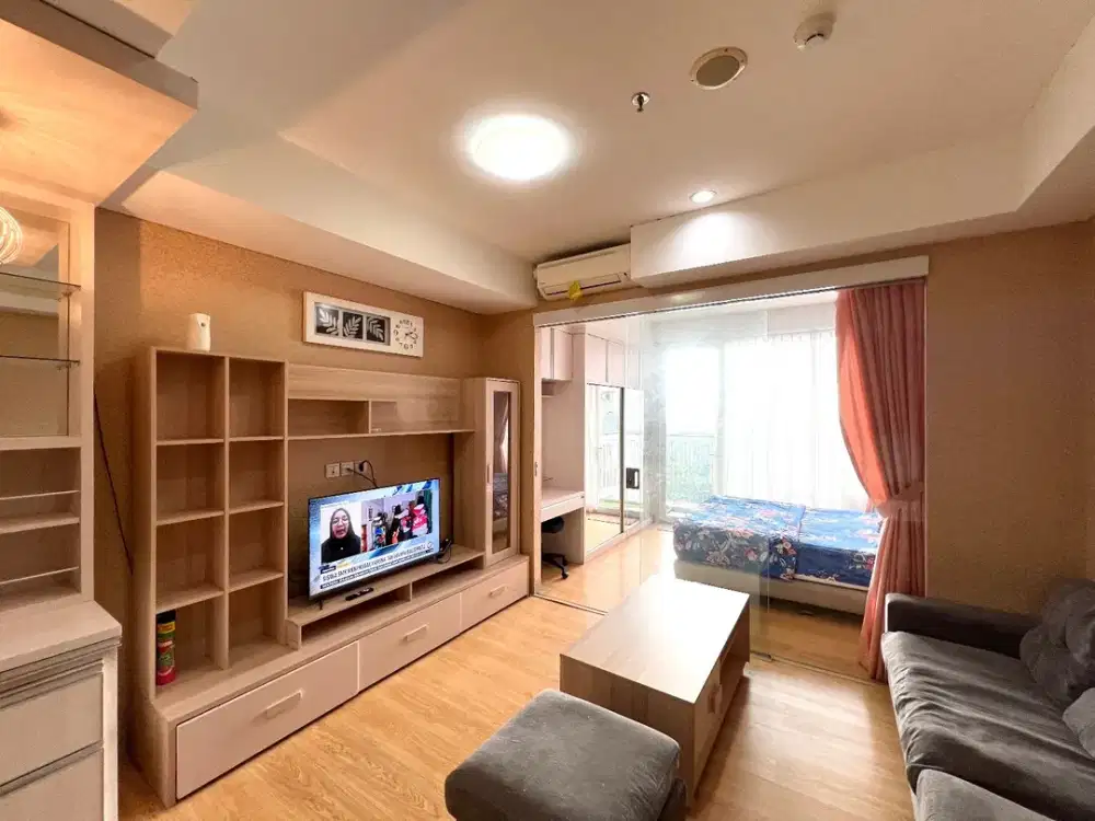 Sewa Apartemen Dago Suites Tipe 1 Bed Room, Furnished, Lantai 7