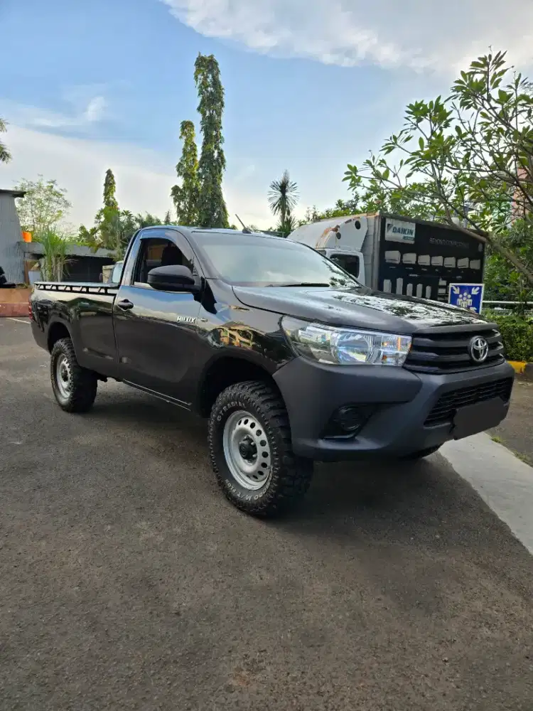 Toyota Hilux 4x4 Sc 2022 Single Cabin Pick up 4wd jarang ada