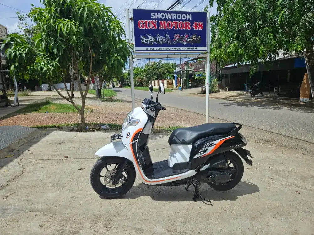 D jual honda scoopy tahun 2019