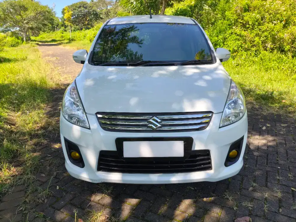 Suzuki Ertiga GX AT 2014 tinggal pakai aja bisa bantu kredit