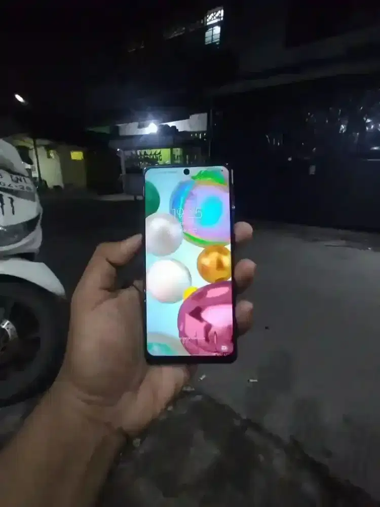 Samsung A71 Ram 8+8/128