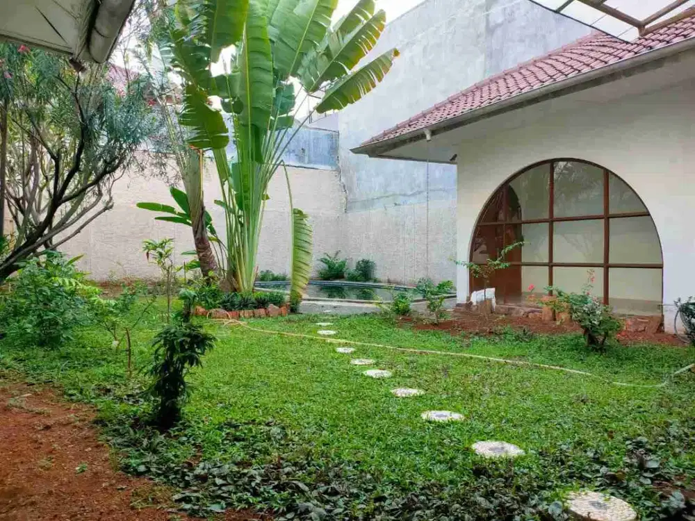 Disewakan Rumah Siap Huni di Menteng
