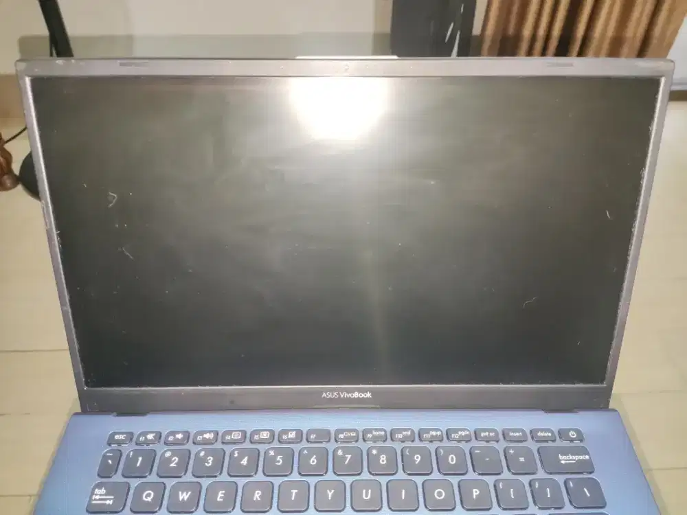 Asus Vivobook Intel core I5-8256U Nvidia 250MX, X412FL_A412FL