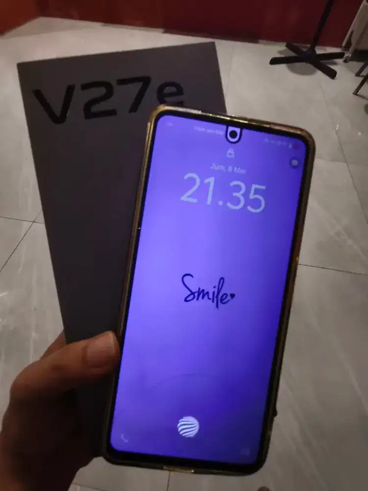 Vivo V27e 12+8/258