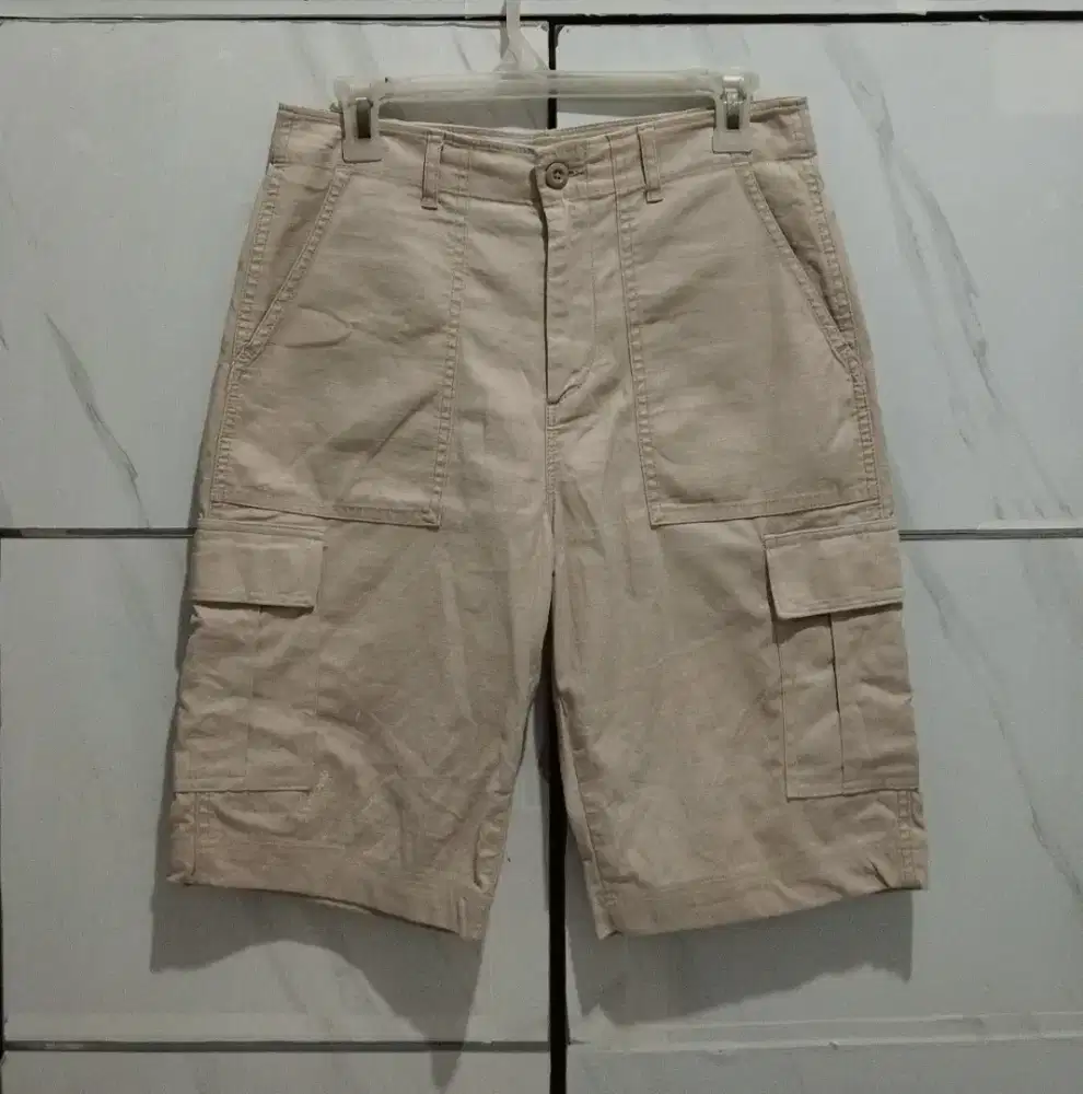 Shortoants cargo uniqlo