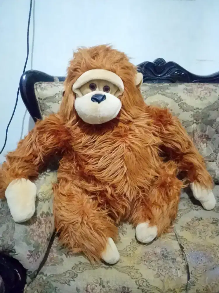 Boneka orang utan beaar