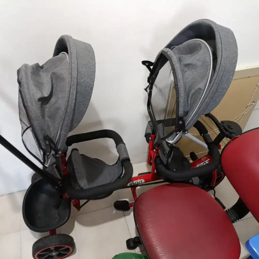 Stoller anak sepeda 2 kursi buat anak aman terjaga