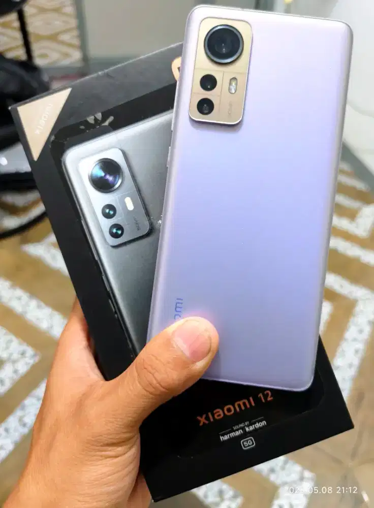 Xiaomi Mi12 5G 8/256 Gb Likenew 97% Garansi Ex Resmi  bisa TT/BT