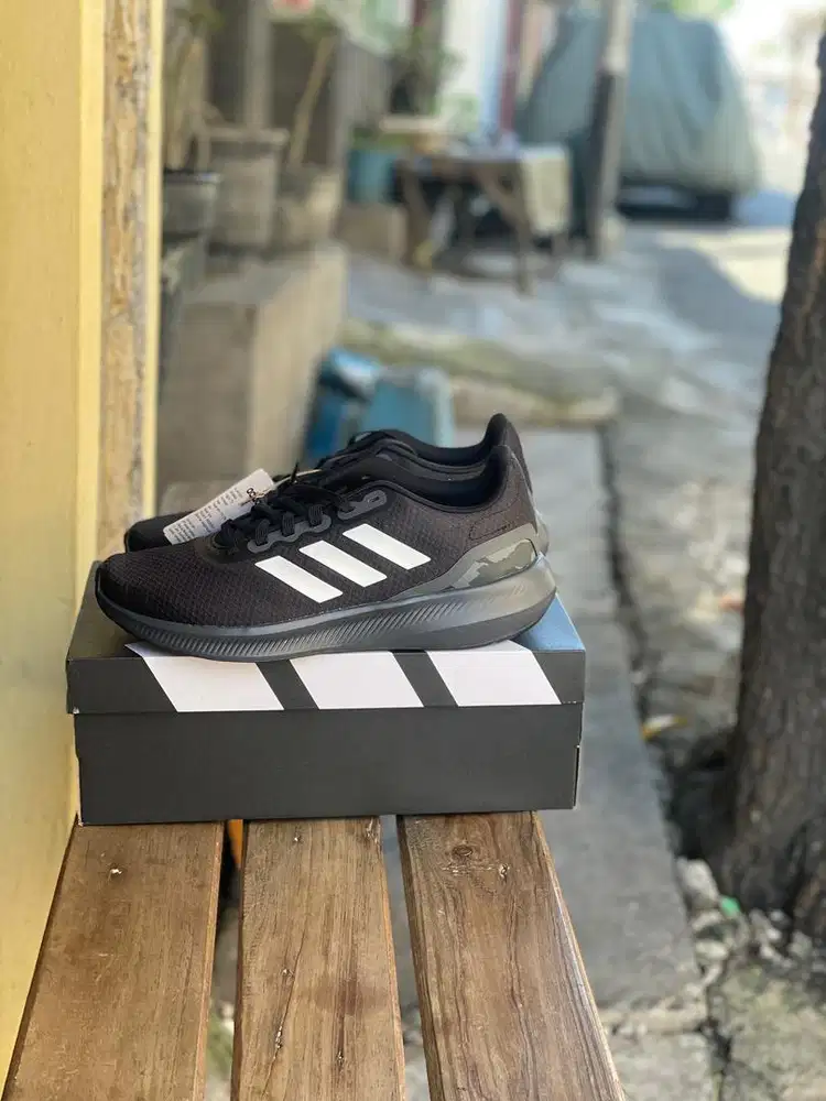 Sepatu adidas runfalcon 3