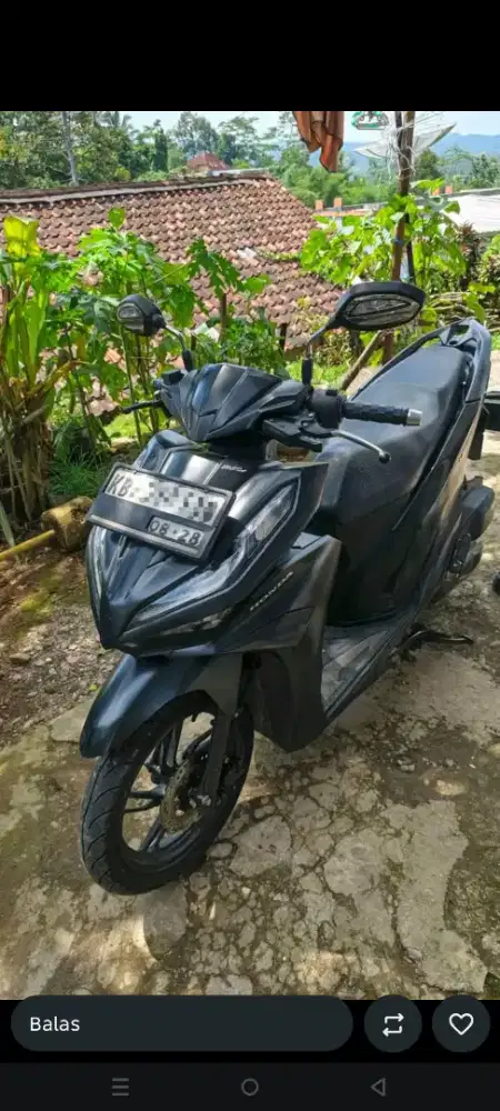 Vario 125 2023 surat kumplit pajak jalan motor bagus
