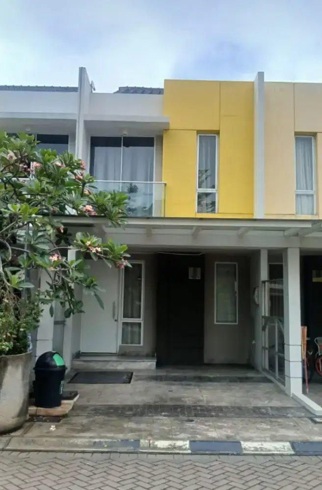 Sewakan Murah Rumah Baru 2 Lt Sedayu City Kelapa Gading