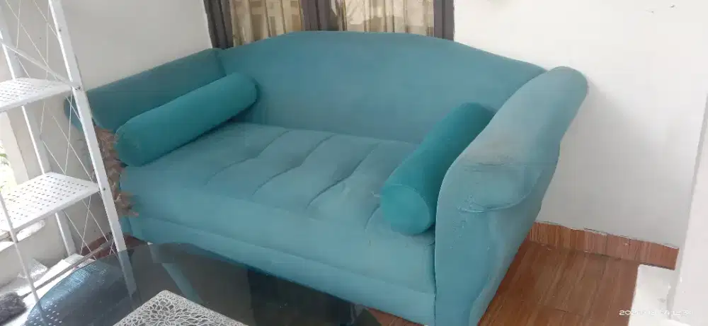 SOFA 2 SEATER ( Termasuk meja kaca)