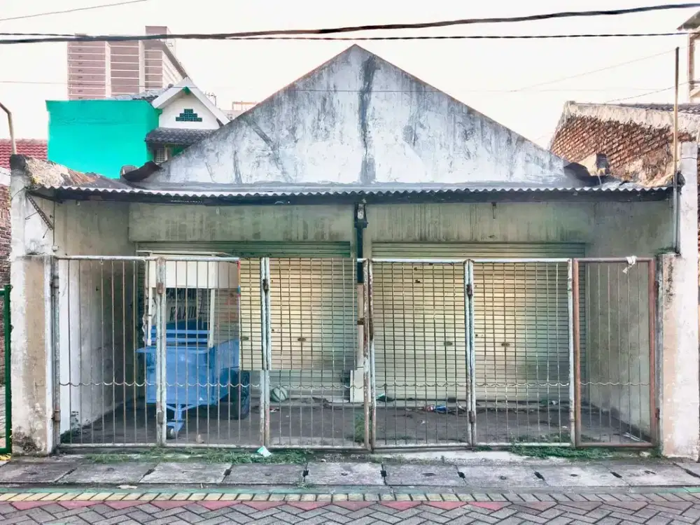 Dijual Rumah Hitung Tanah Siwalankerto Wonocolo Petra REV.A344
