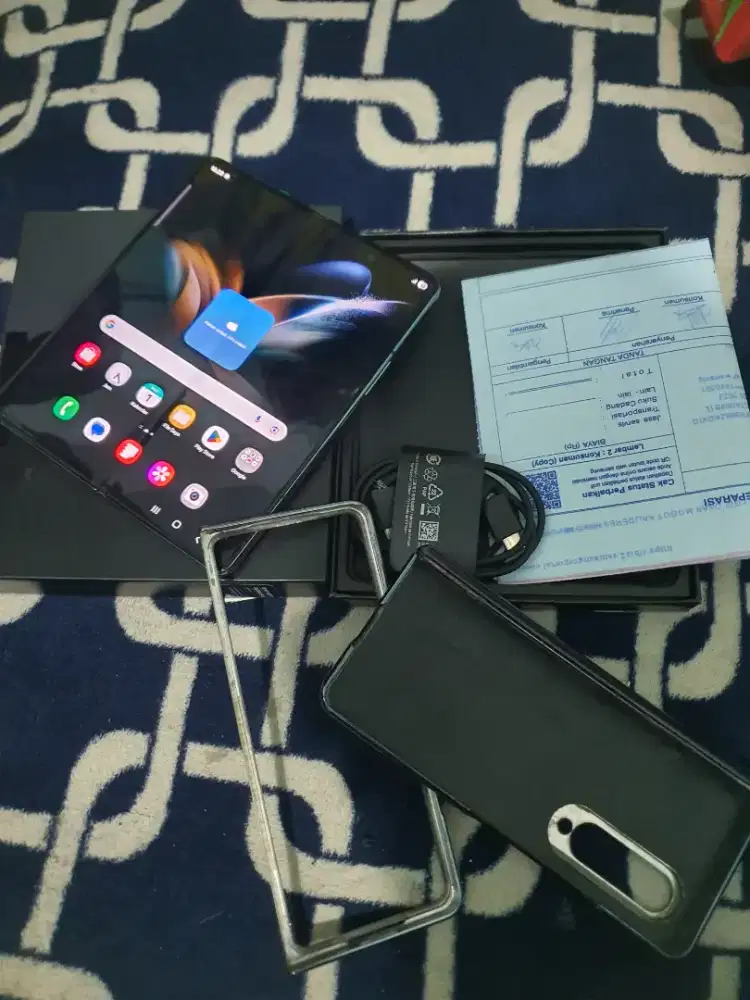 Samsung Z Fold 4