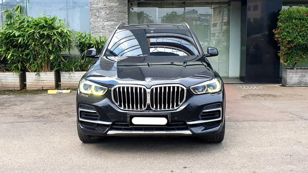 Bmw x5 xdrive xline 2022 hitam