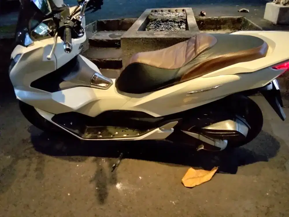 Honda PCX kondisi Gress service rutin berkala
