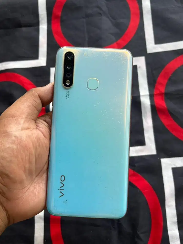 vivo y19 6/128gb