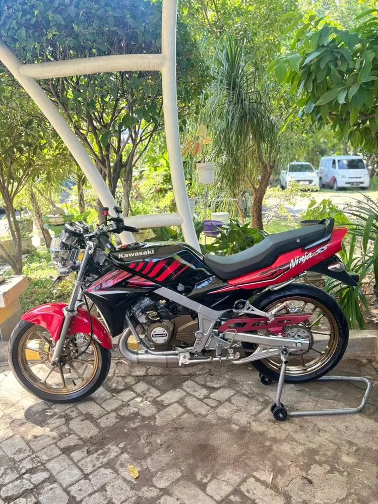 Ninja 150 SS 2015