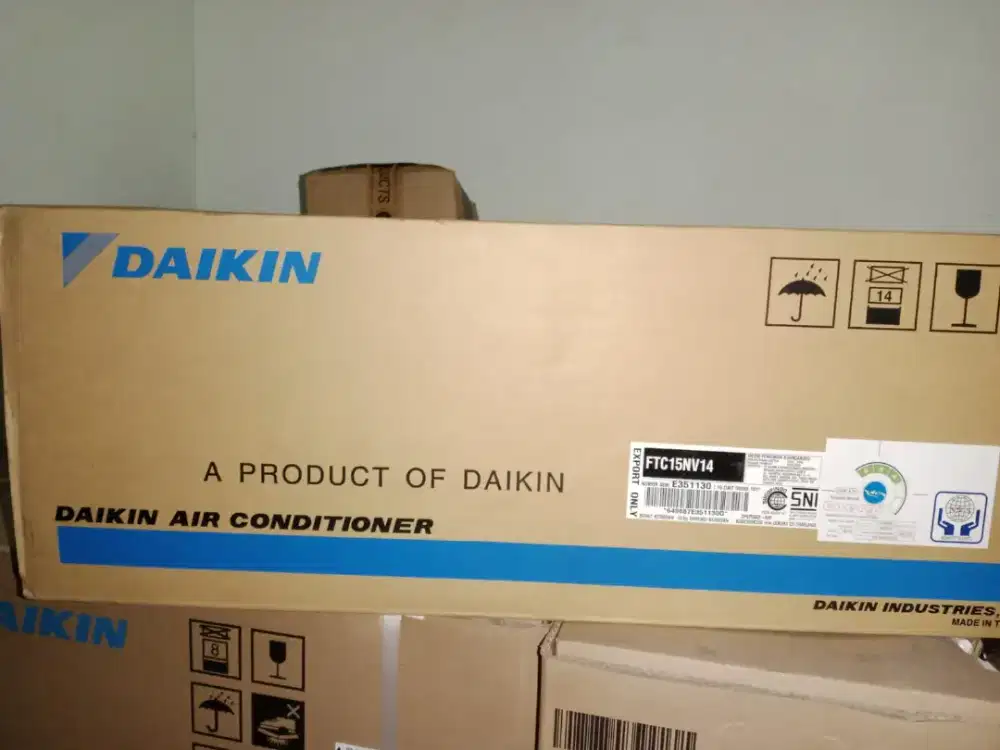 Ac daikin 1 pk baru
