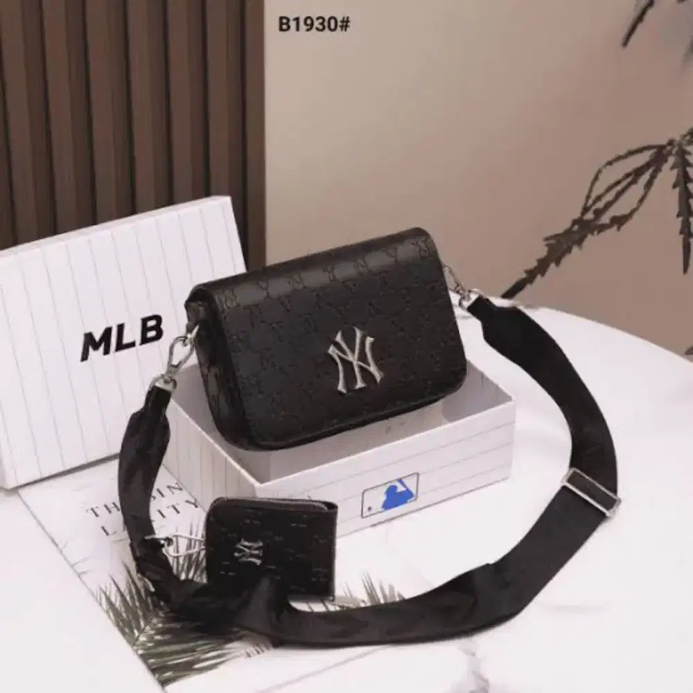 Dijual tas MLB monogram embo cross