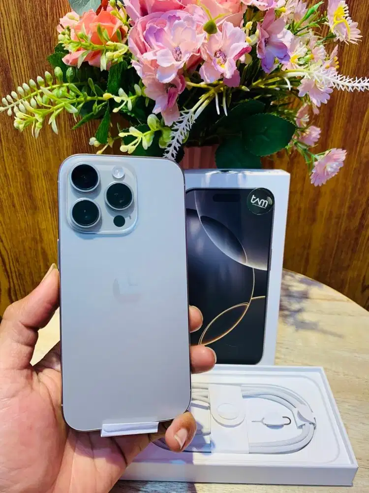 iphone 16 pro 256 GB ex iBox