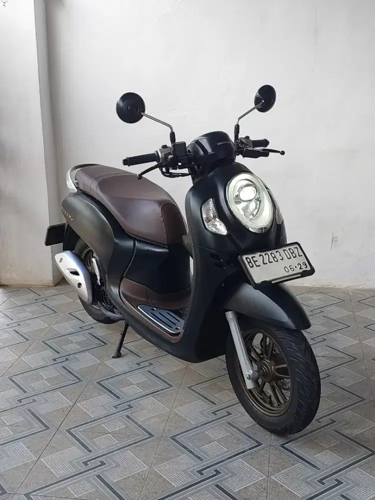 Scoopy Prestige istimewa