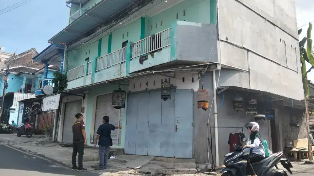 Kost aktif full penghuni