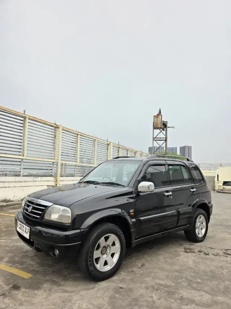 Suzuki Escudo 2.0 Mulus Kondisi Terawat