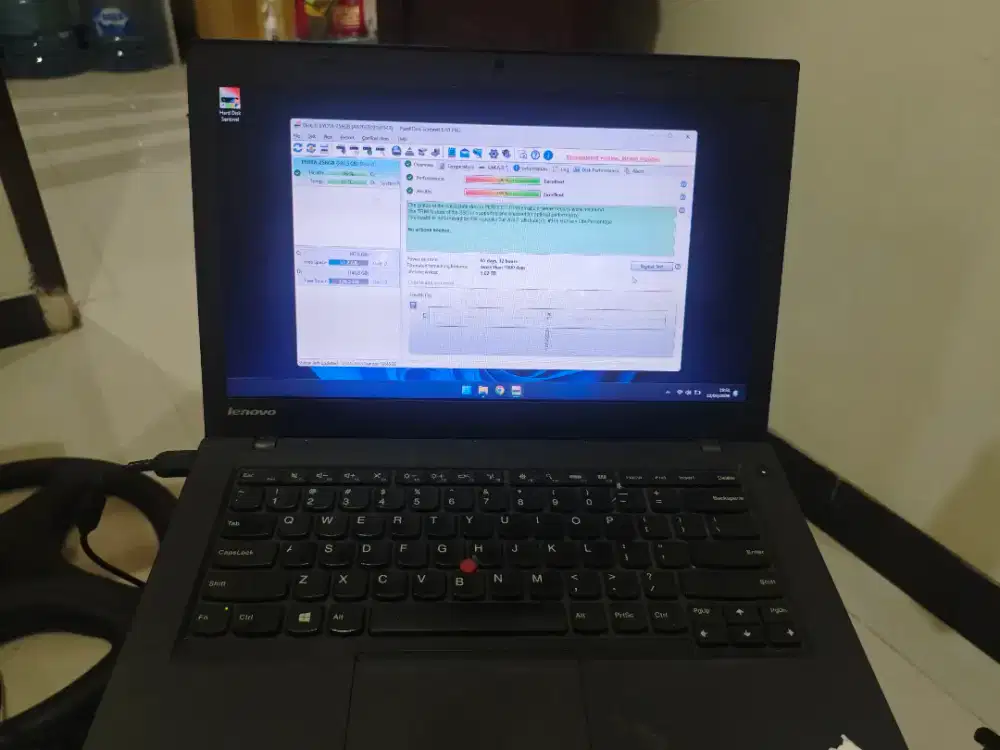 Laptop Lenovo Thinkpad T440s Core i5 MULUS