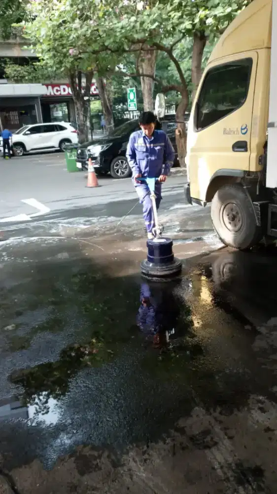 Jasa Poles Lantai Murah