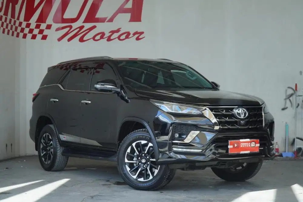 TOYOYA FORTUNER VRZ GR SPORT 2.4 A/T 2021