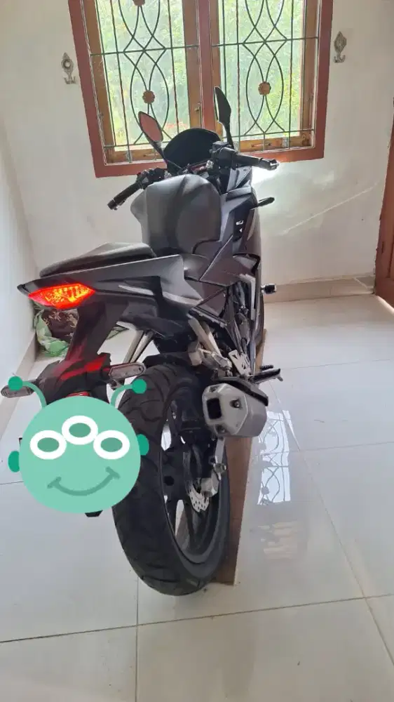 DIJUAL CBR150R Tahun 2020 Kondisi Mulus Tangan Pertama