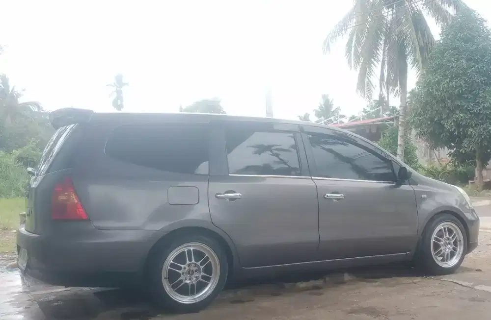 Dijual mobil kesayangan