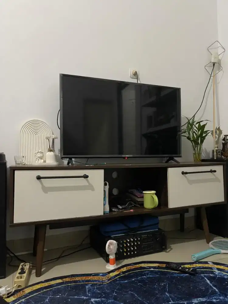 Tv LG 43LM5700PTC