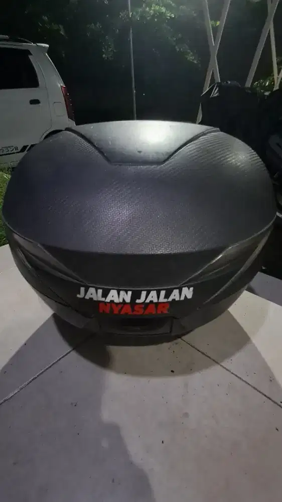 Dijual Box Shad 39 muat 2 helm