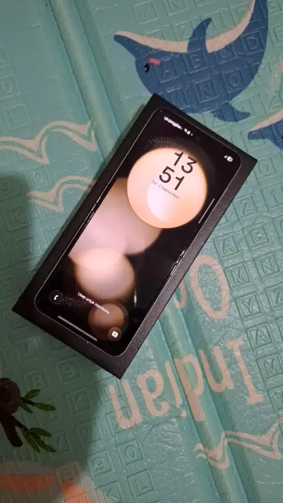 Samsung galaxy Z Flip 5 8/256GB Sein
