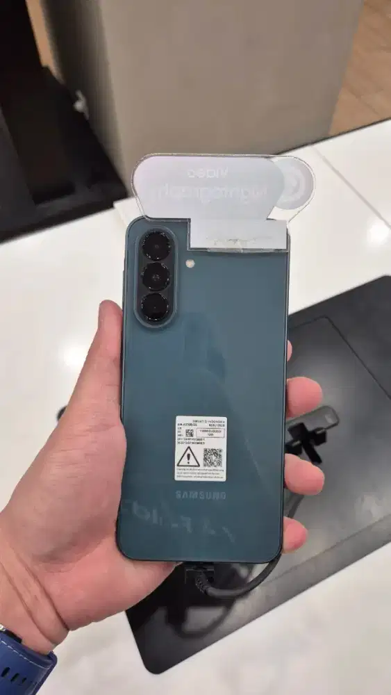 Samsung Galaxy A37 5G  free Galaxy Buds core