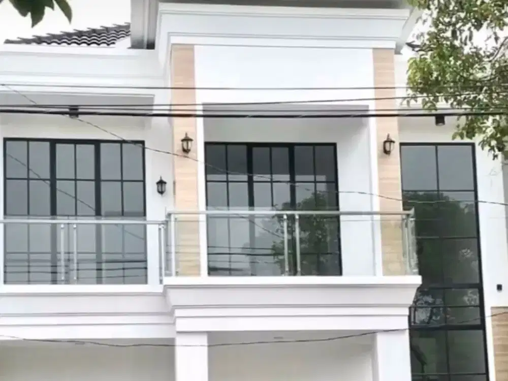 Rumah American Style Siap Huni di Batununggal Bandung