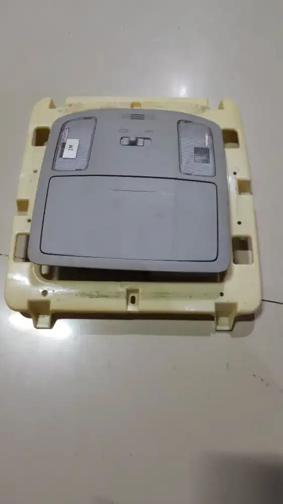 lampu plafon reborn G