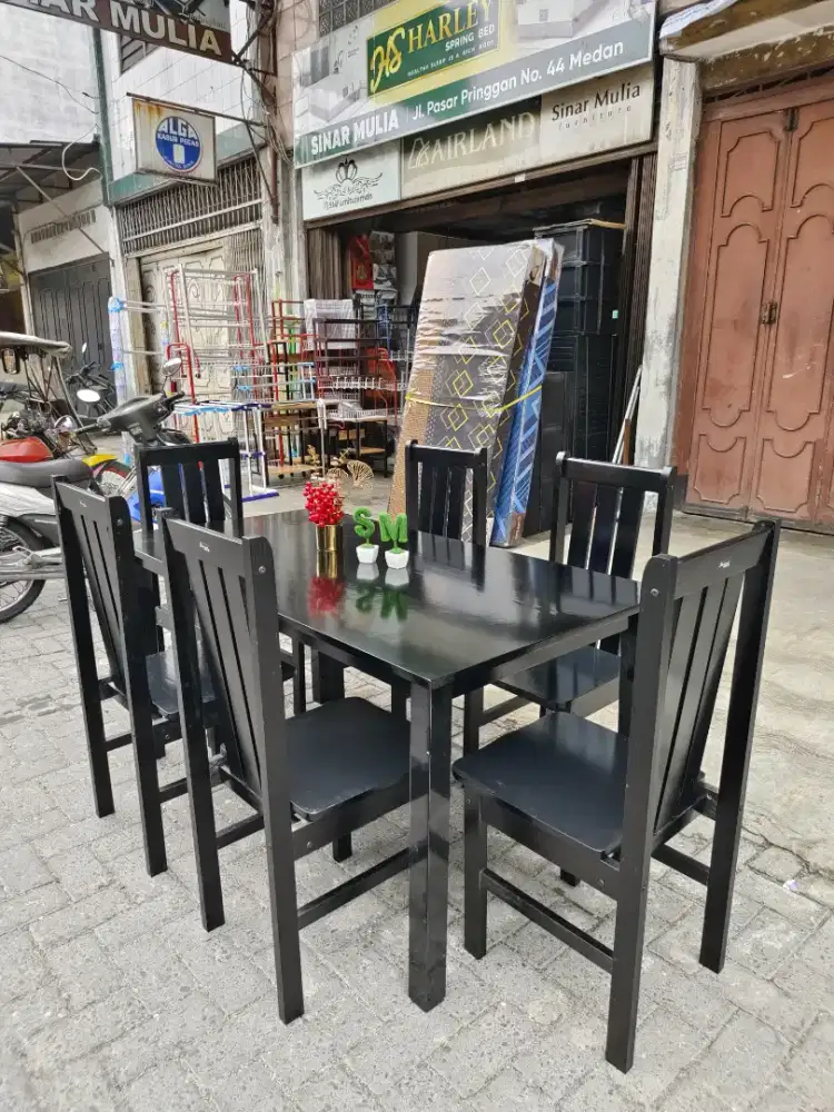 Meja makan 6 person jok kayu
