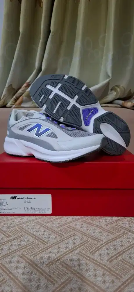 Sepatu New Balance Running Woman