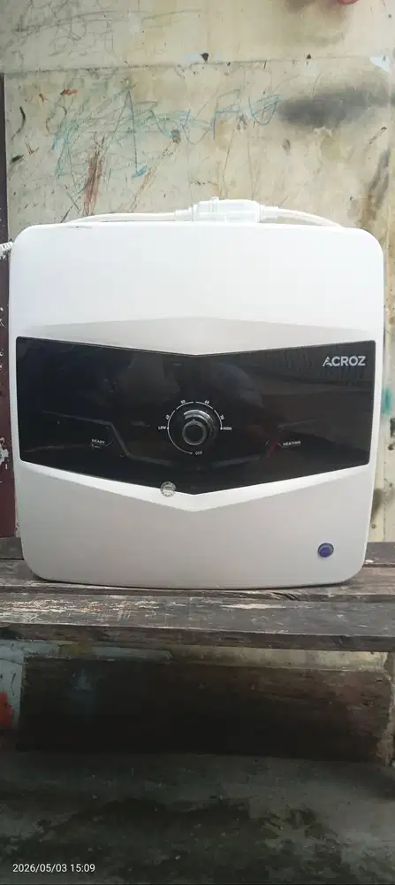 electric water heater ACROZ 30 liter