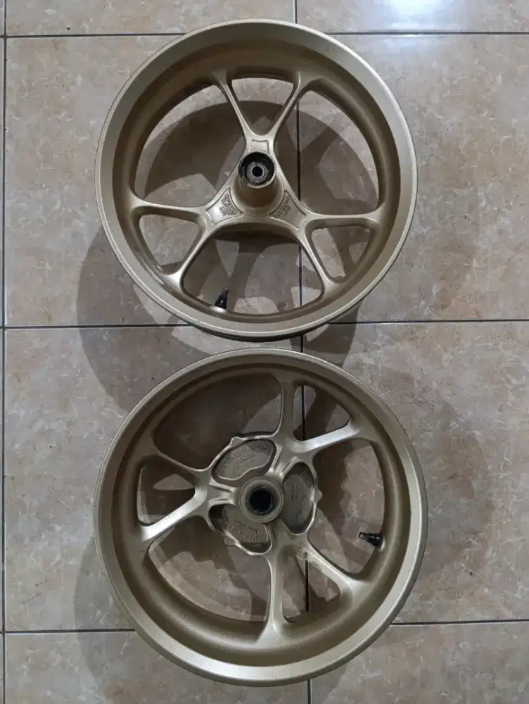 JUAL VELG DEPAN BELAKANG ORIGINAL COPOTAN NMAX 2015