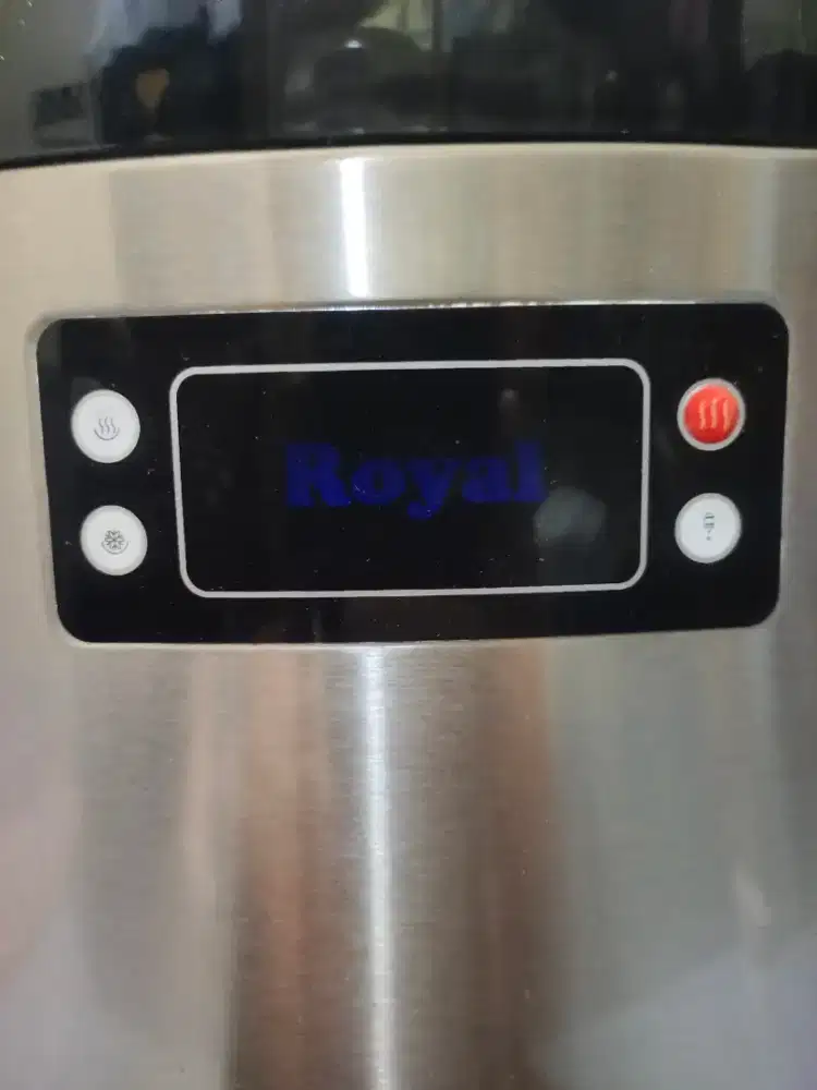 Dispenser merk royal