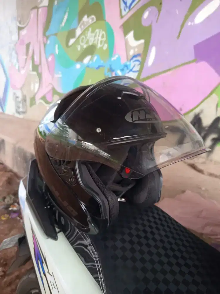 Helm NJS Kairoz