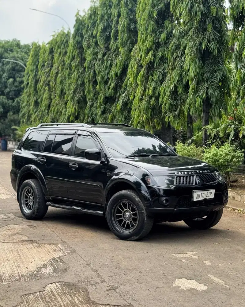 CashCreditSama Mitsubishi Pajero exceed 2010