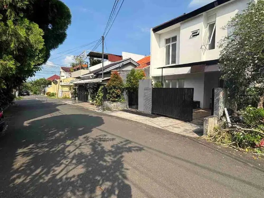 jual rumah akses jalan lebar bebas banjir di duren sawit jaktim