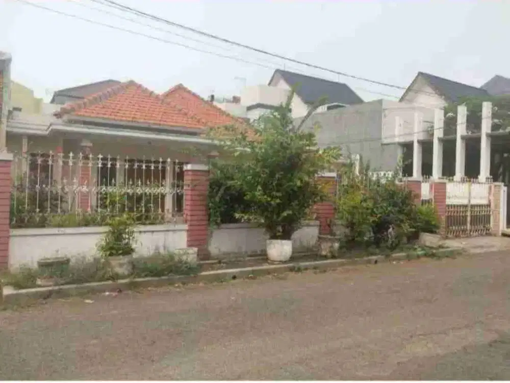 rumah luas dekat unj rawamangun jakarta timur